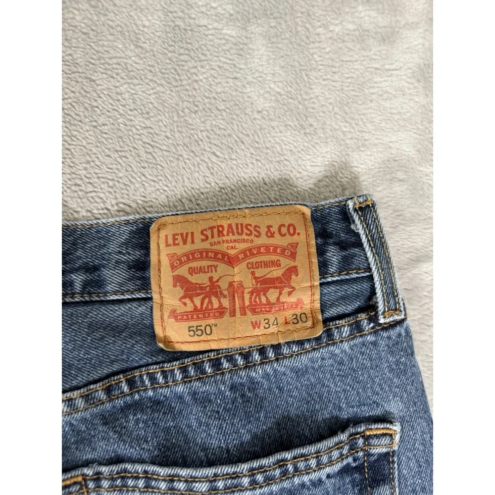 Levis 550 Jeans Mens 34x30 Blue Denim‎ Relaxed Straight Fit